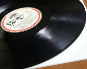 GEORGE HARRISON - CLOUD NINE-thumb-9