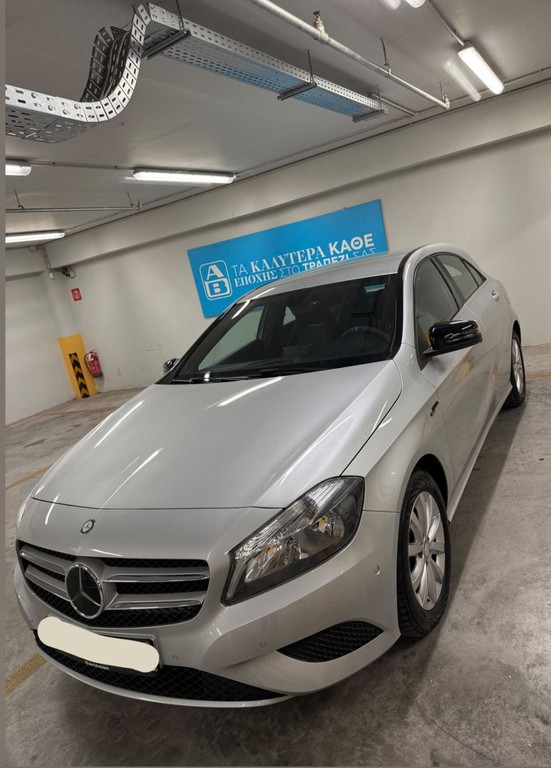 Mercedes-Benz 180 2015