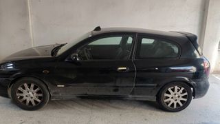 Nissan Almera 2004 TECHNA