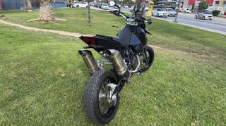KTM 690 SM 2007 LC4-thumb-10