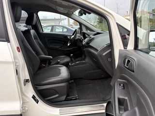 Ford EcoSport 2015 Titanium-thumb-10