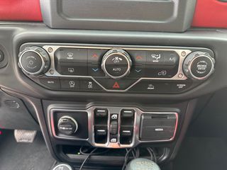 Jeep Gladiator 2021 FULL EXTRA-thumb-40