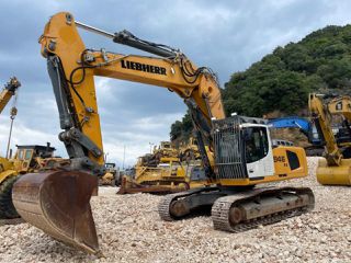 Εκσκαφέας Με Ερπύστριες Liebherr 2014 R946 LC