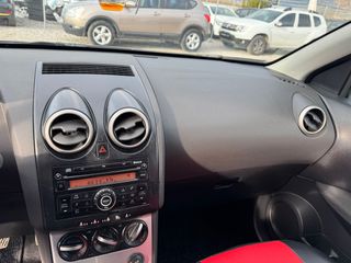 Nissan Qashqai 2007-thumb-21