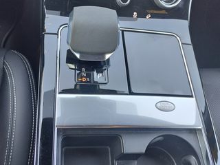 Land Rover Range Rover Velar 2022 RANGE ROVER VELAR  P400e 404ps 4WD-thumb-22