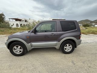 Mitsubishi Pajero 2005