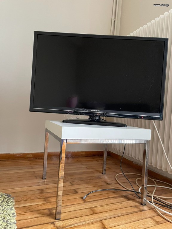 TV  +  2  ΤΡΑΠΕΖΑΚΙΑ
