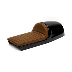 C-Racer Σέλα για μοτοσυκλέτα σε σκούρο καφέ χρώμα - Universal | C-Racer, V Classic seat. Dark brown