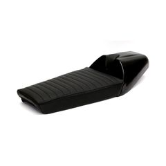 C-Racer Σέλα για μοτοσυκλέτα σε μαύρο χρώμα - Universal | C-Racer, Late Classic caf racer seat. Black