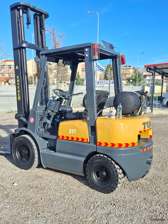 TCM 2013 Tsm 2.5ton Αυτόματο πλάγια μετατόπιση