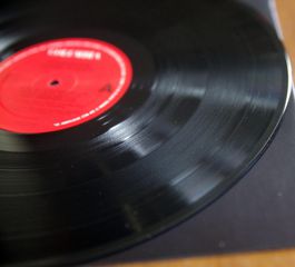 ROGER WATERS - AMUSED TO DEATH-thumb-10