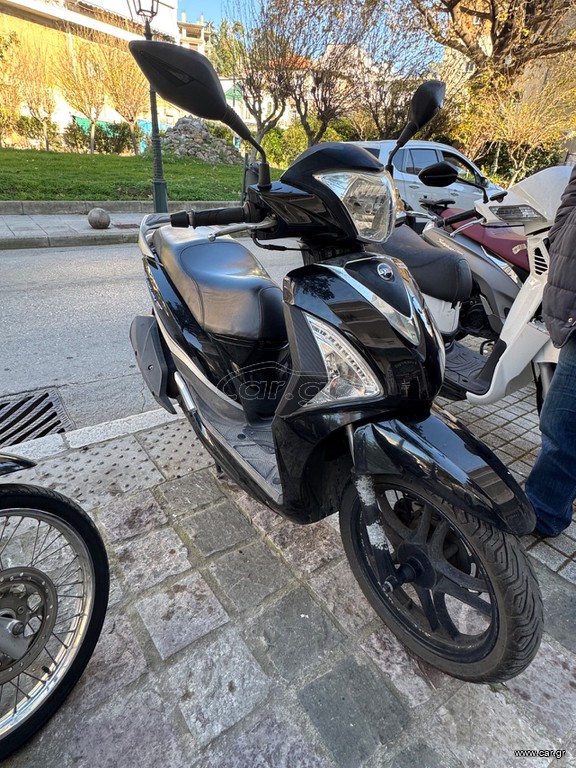 Sym Symphony 200 2020 ST 200