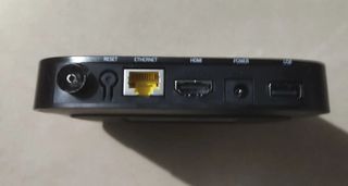 Vodafone tv box-thumb-1
