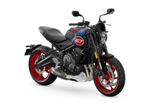 Triumph Trident 660 2025 Triple Tribute - ΠΡΟΣΦΟΡΑ