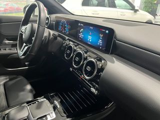 Mercedes-Benz A 180 2020 A 180/DIESEL/AUTO/LED/PROGRESIVE-thumb-34