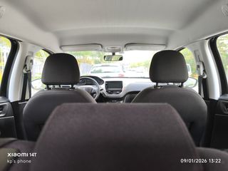 Peugeot 2008 2013 1.2 VTi Allure-thumb-12