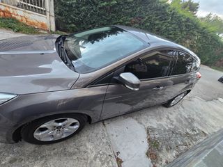 Ford Focus 2016 Mk3.5 Ελληνικο Πλήρες Βιβλίο service ανα 12κ χιλιομετρα-thumb-2