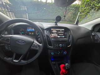 Ford Focus 2016 Mk3.5 Ελληνικο Πλήρες Βιβλίο service ανα 12κ χιλιομετρα-thumb-5