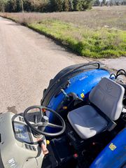 Τρακτέρ New Holland 2016 T4.105 LP-thumb-18