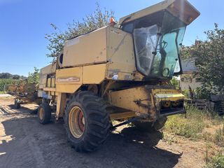 Θεριζοαλωνιστικές New Holland 2027 8080