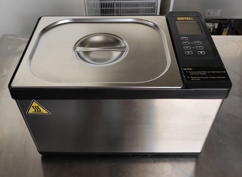 Sous vide επιτραπέζιο BUFFALO FM869