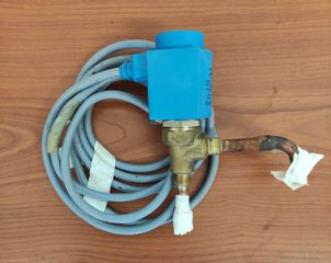 Μεταχειρισμένη ηλεκτρονική εκτονωτική βαλβίδα DANFOSS AKV10-4