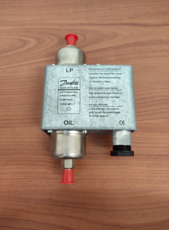 Πιεσοστάτης λαδιού DANFOSS MP55