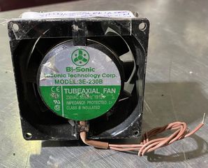 Τετράγωνος ανεμιστήρας ψύξης Bi-SONIC 3E-230B