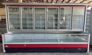 Μεταχειρισμένο self service τοίχου - βούτα κατάψυξη Costan 3.80m