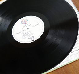 R.E.M. - OUT OF TIME-thumb-8