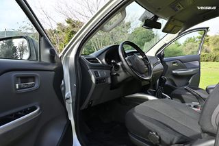 Mitsubishi L200 2016-thumb-10