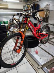 Downhill - Enduro - Trail Santa Cruz 2025 V10.8