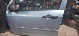 ΠΟΡΤΑ ΕΜΠΡΟΣ ΑΡΙΣΤΕΡΗ -- ΚΟΜΠΛΕ -- MAZDA 2    2003-2007