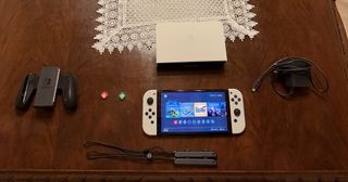 Nintendo Switch OLED-thumb-4