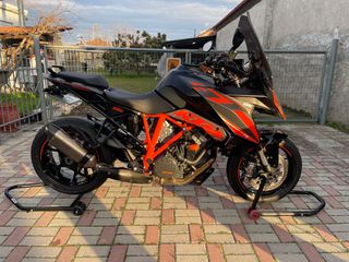 KTM 1290 Super Duke GT 2018