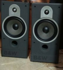 B&W dm560