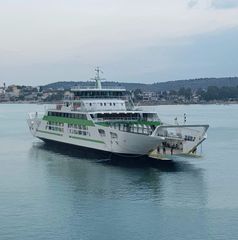 Οχηματαγωγό Επιβατικό 2017 RO - PAX ΕΠΙΒΑΤΙΚΟ ΟΧΗΜΑΤΑΓΩΓΟ-thumb-1