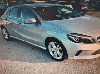 Mercedes-Benz A 180 2017 CDI-thumb-1