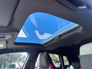 Audi RS3 2024 Sportback-Quattro 400hp/Sunroof-thumb-12