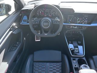Audi RS3 2024 Sportback-Quattro 400hp/Sunroof-thumb-17