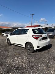 Toyota Yaris 2017-thumb-4