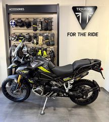 Triumph Tiger 1200 2026 DESERT-thumb-2