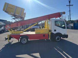 Ανελκυστήρες Μετακομίσεων Bocker 2016 Cabstar 2016 bocker 34m-thumb-2