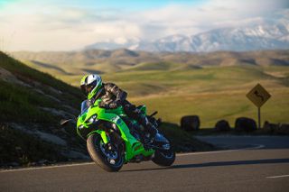 Kawasaki ZX-6R Ninja 2026-thumb-13