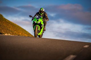 Kawasaki ZX-6R Ninja 2026-thumb-14