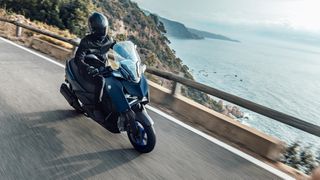 Yamaha XMAX 2026 300 ΄26-thumb-7