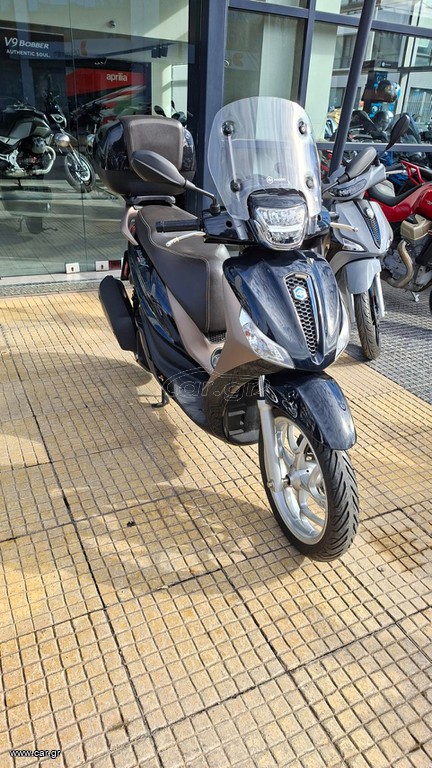 Piaggio Medley 150 2022