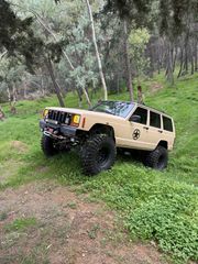 Jeep Cherokee 1995 ΕΥΚΑΙΡΙΑ 14.500 ΓΙΑ ΛΙΓΕΣ ΜΕΡΕΣ-thumb-1