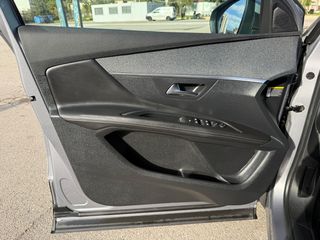 Peugeot 3008 2018 1.2 PURETECH 130HP ALLURE ΑΥΤΟΜΑΤΟ FULL EXTRA-thumb-64