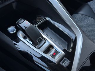 Peugeot 3008 2018 1.2 PURETECH 130HP ALLURE ΑΥΤΟΜΑΤΟ FULL EXTRA-thumb-59